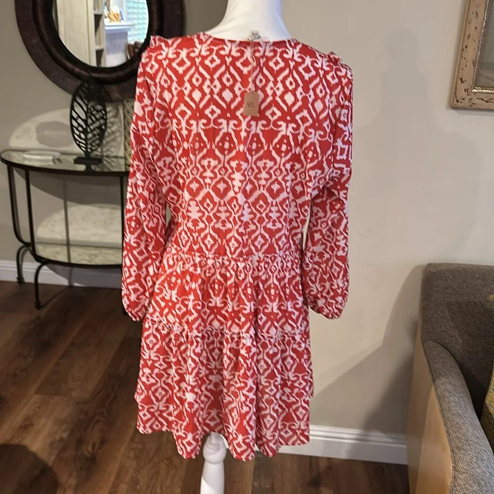 Pink Ripple Dress - Picture 4 of 7